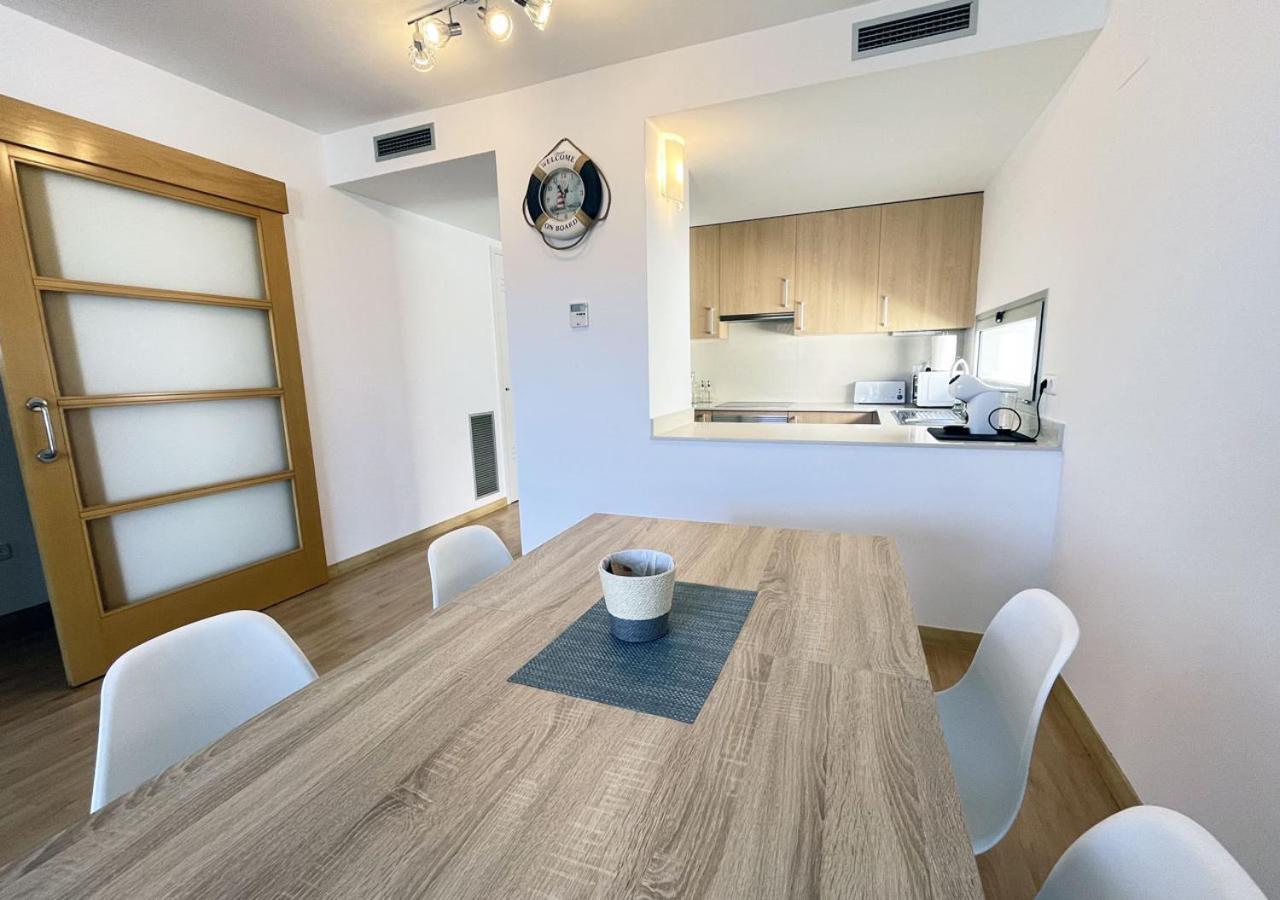 2-Bedroom Brand New Apartment Steps From The Beach يانكا المظهر الخارجي الصورة