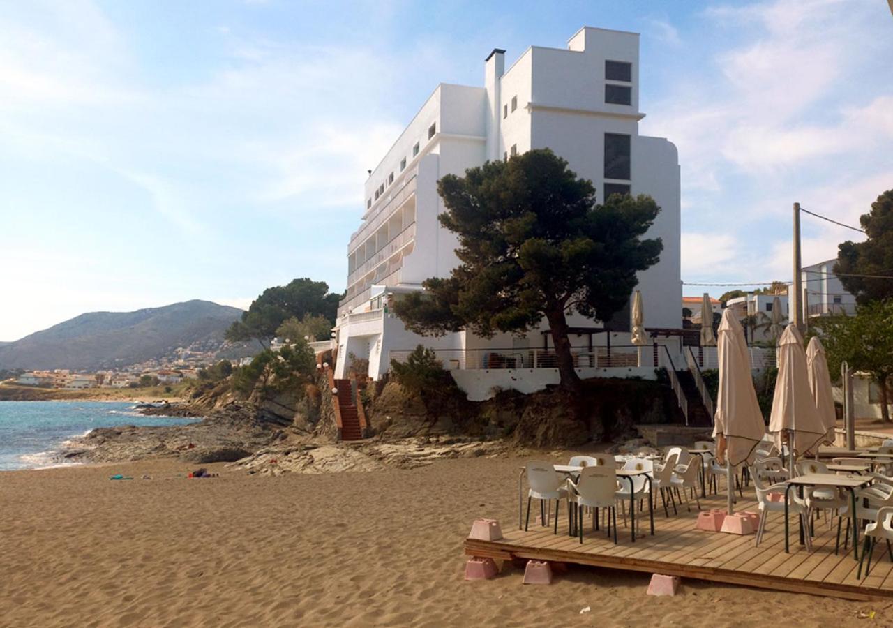 2-Bedroom Brand New Apartment Steps From The Beach يانكا المظهر الخارجي الصورة