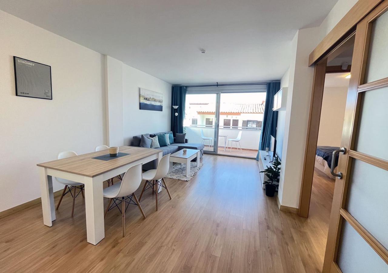 2-Bedroom Brand New Apartment Steps From The Beach يانكا المظهر الخارجي الصورة